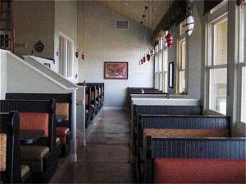 Oregon Garden Resort Silverton Restaurant photo